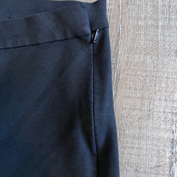 Banana Republic Devon Legging Pant - Size 4 - Picture 3 of 12